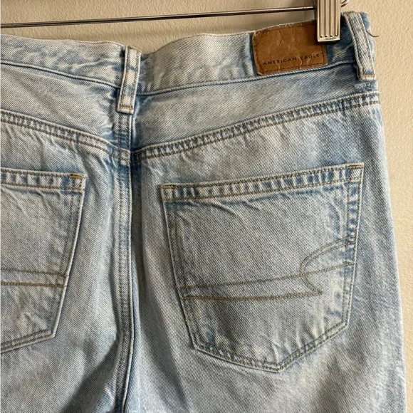 American Eagle Mom Jean size 16 short - Picture 10 of 11